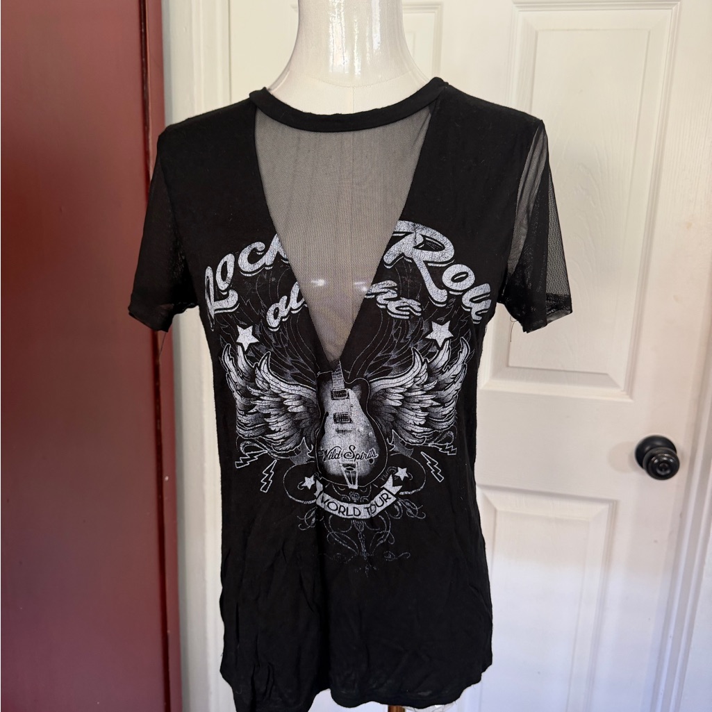 Black Graphic Short Sleeve Tee Black Graphic Short Sleeve Tee